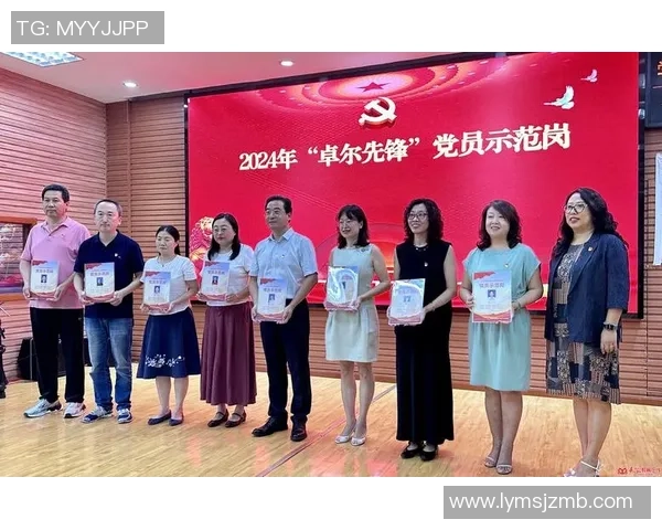 李秀英乒乓球生涯回顾与展望对话中的心路历程与成长故事