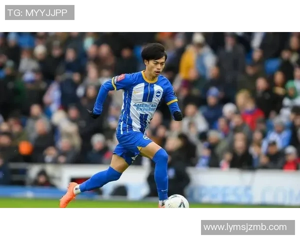 日本吊射足球明星的传奇故事与他们的辉煌成就解析 日本吊射足球明星的传奇故事与他们的辉煌成就解析