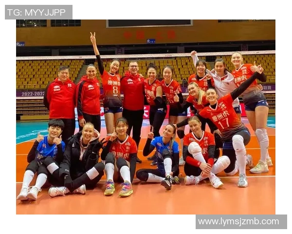 深圳排球队的默契配合分析与战术探讨 深圳排球队的默契配合分析与战术探讨