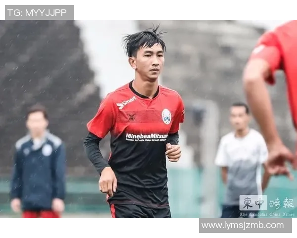 深圳足球队在世界杯预选赛中的个人能力分析与表现评估 深圳足球队在世界杯预选赛中的个人能力分析与表现评估