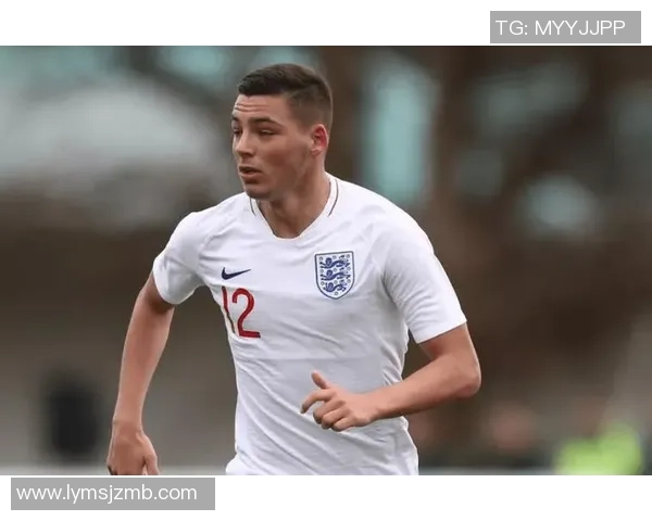 足球明星沃克精彩瞬间视频回顾展现其场上风采与个人魅力 足球明星沃克精彩瞬间视频回顾展现其场上风采与个人魅力