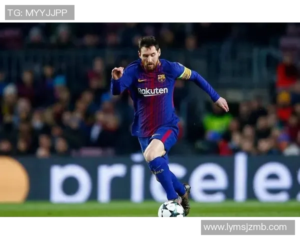 足球明星饮用的小瓶背后的故事与品牌影响力解析 足球明星饮用的小瓶背后的故事与品牌影响力解析