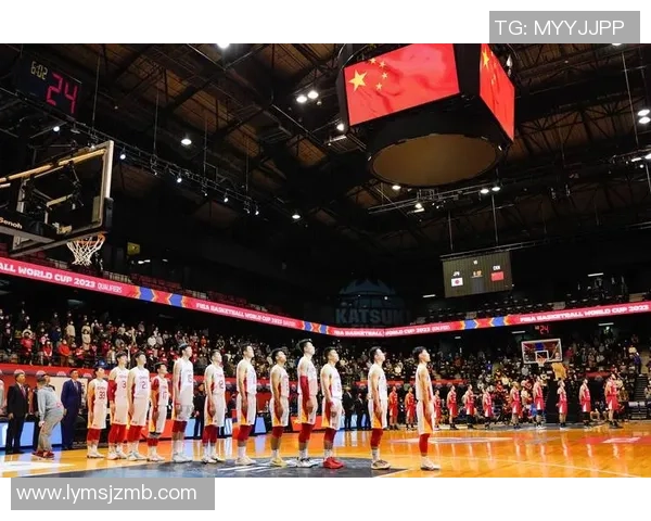 重庆篮球队的世界杯征程与突破之路全景回顾 重庆篮球队的世界杯征程与突破之路全景回顾